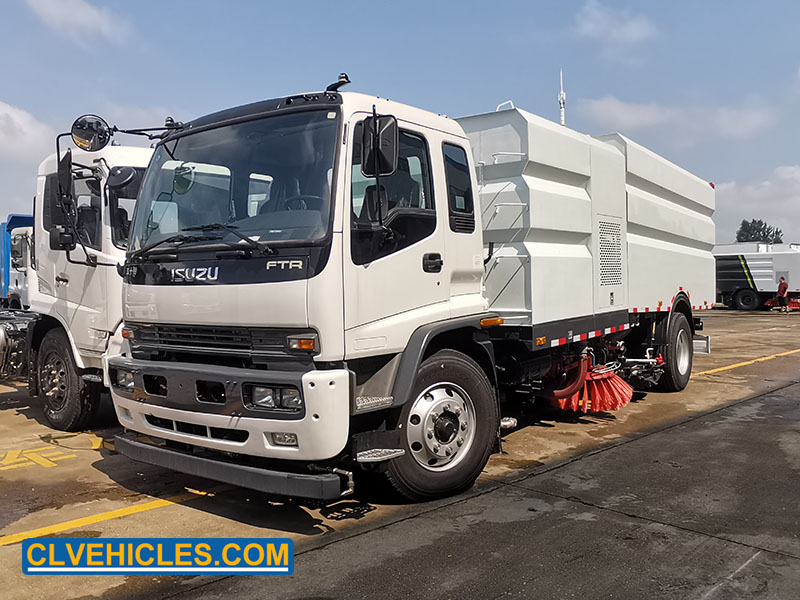 FTR Road sweeper truck