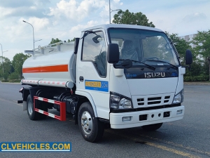 Camion-citerne à carburant