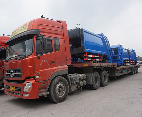 12 unités superstructure d'un camion de compactage des ordures expédier au bangladesh
