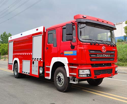 Un camion lance-incendie à mousse SHACMAN F3000 de 12 tonnes est expédié au Nigéria